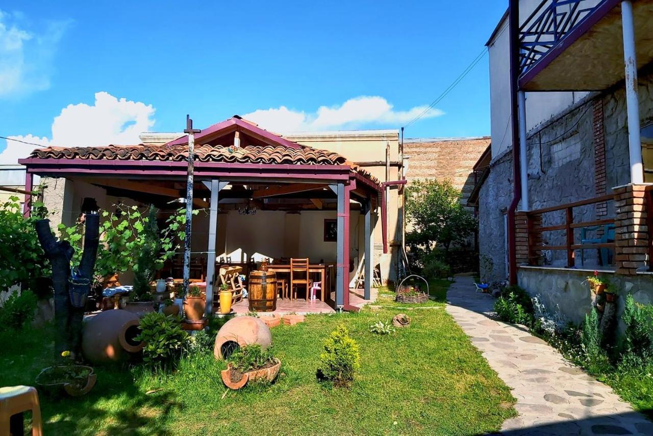 Gh Sanapiro Hotell Telavi Exteriör bild