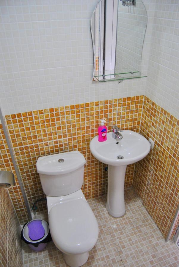 Gh Sanapiro Hotell Telavi Exteriör bild