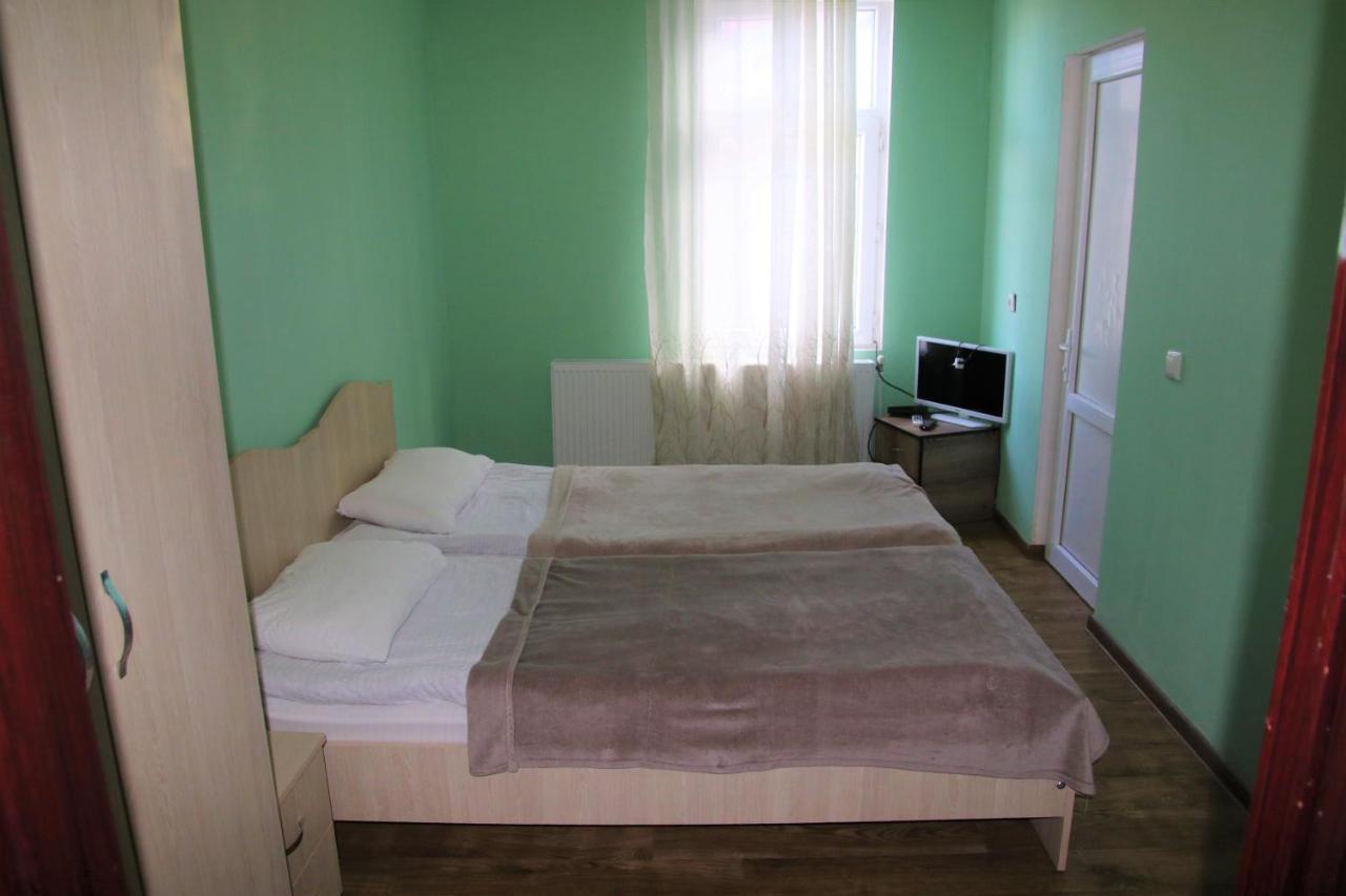 Gh Sanapiro Hotell Telavi Exteriör bild