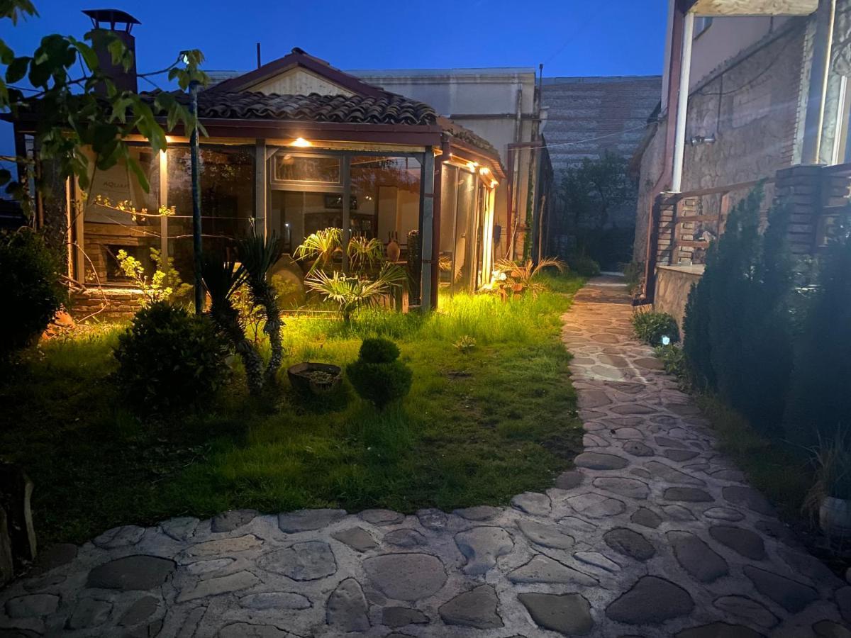 Gh Sanapiro Hotell Telavi Exteriör bild
