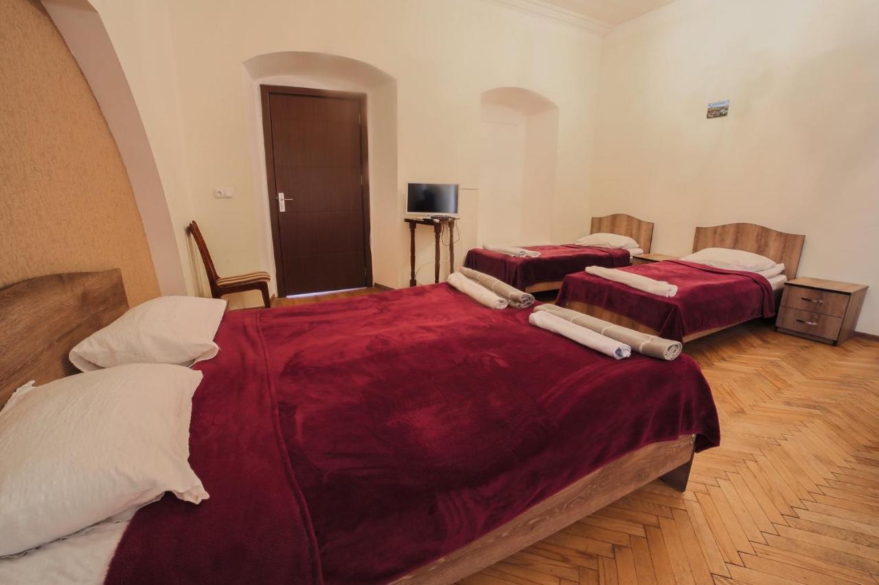 Gh Sanapiro Hotell Telavi Exteriör bild