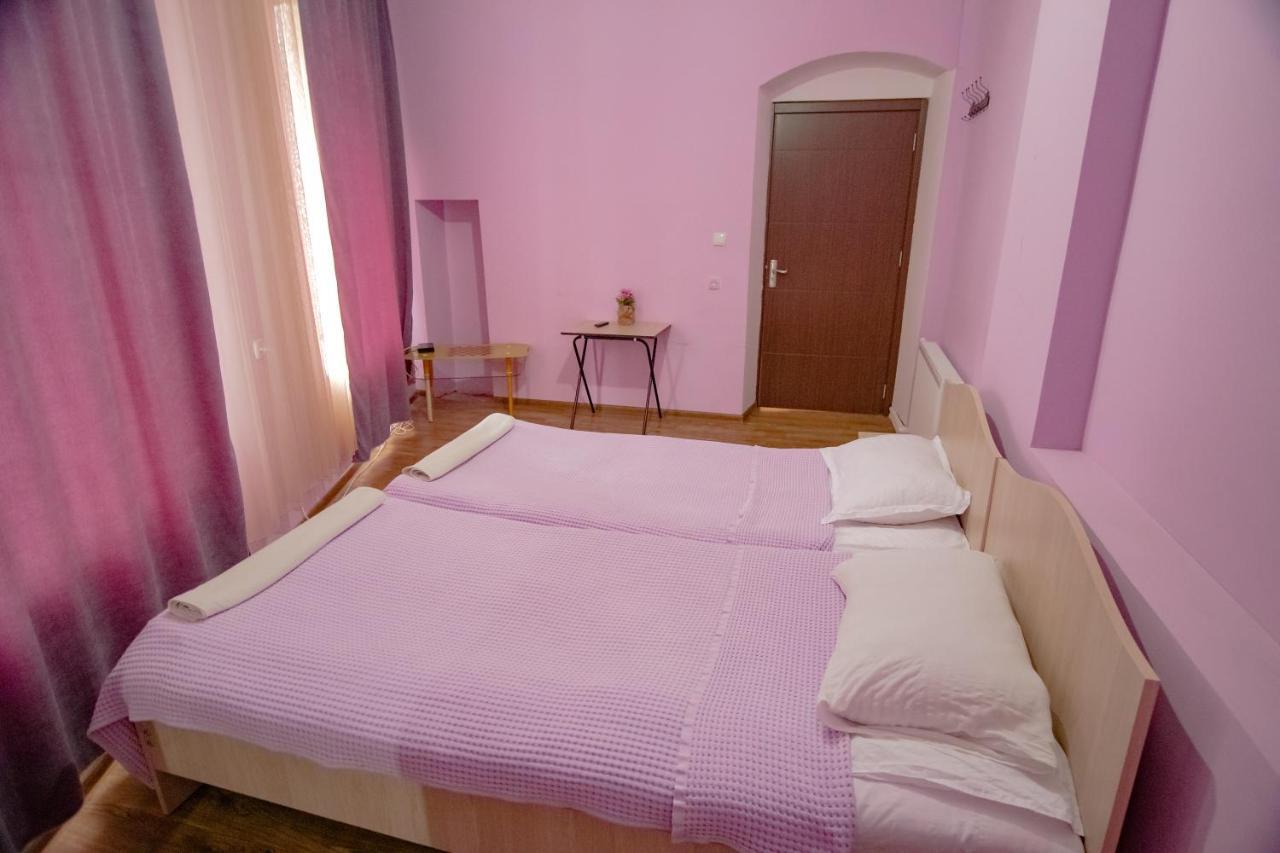 Gh Sanapiro Hotell Telavi Exteriör bild